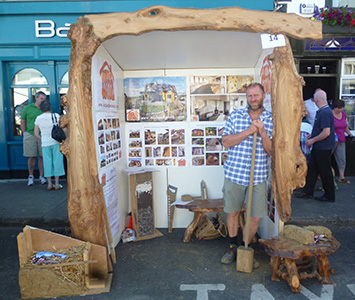 heritage day stand